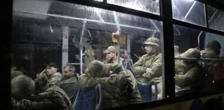 Prisioneros de guerra ucranianos afirman haber sufrido torturas durante su cautiverio en Rusia