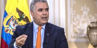 Iván Duque llama «asesino» a Maduro