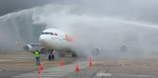 En medio del escándalo en la Argentina, Irán envió otro avión que pertenecía a Mahan Air a Venezuela con influencers de turismo