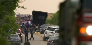 Asciende a 53 los migrantes muertos en camión abandonado en Texas