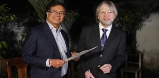 El exalcalde de Bogotá Antanas Mockus se une a la campaña de Petro