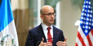 Juan González: «EEUU apuesta por la agenda de Guaidó»