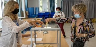 Baja participación en las elecciones legislativas francesas