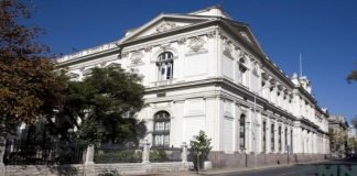 Senado de Chile aprueba bajar cuórum a reformas constitucionales