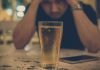 El signo evidente que anuncia que podrías convertirte en un alcohólico