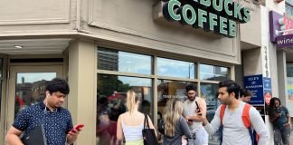 Millones de canadienses siguen sin servicios de internet y telefonía