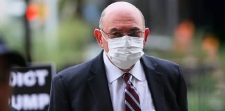 Exjefe financiero de Organización Trump se declaró culpable de fraude