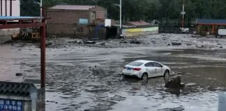 Al menos 16 muertos y 36 desaparecidos por inundaciones en China