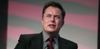 Musk: «Voy a comprar el Manchester United»… «Es broma»