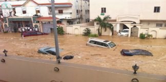 Al menos 7 muertos por inundaciones en Emiratos Árabes