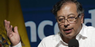 Petro suspende órdenes de captura y extradición de negociadores del ELN