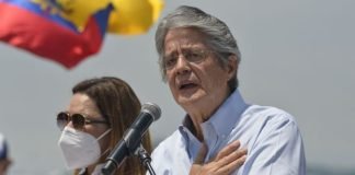 Presidente de Ecuador fue diagnosticado con melanoma