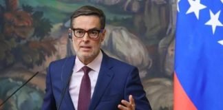 Maduro nombra a Félix Plasencia como su embajador en Colombia