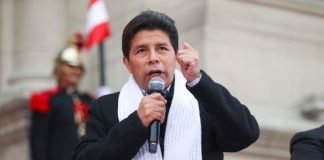 Castillo declara ante la Fiscalía por presunto plagio de su tesis