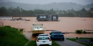 Evacuan a cientos de personas en Puerto Rico por inundaciones