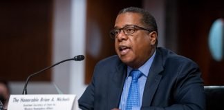 Brian Nichols ve “muy lejos” restablecimiento de relaciones con Maduro