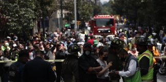 Fuerte sismo de magnitud 7,6 sacude el suroeste de México en el aniversario de devastadores terremotos