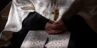 Fiscalía de Nicaragua acusa a sacerdotes, seminaristas y un cámara