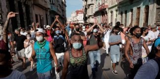 Continúan las protestas en Cuba