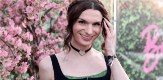 El activista trans Dylan Mulvaney bromea con una reunión en la Casa Blanca con Joe Biden y asegura que el presidente «ha visto» la serie «Days of Girlhood»