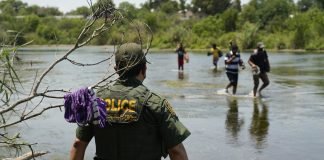 EEUU desmiente rumor de excepción en la frontera y reitera que venezolanos serán expulsados si cruzan ilegalmente