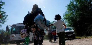 Conoce quiénes pueden aplicar al programa para emigrar a EEUU en avión