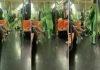Mujeres vestidas de extraterrestre siembran el pánico en Metro de Nueva York: suben a los vagones y golpean y roban a pasajeros