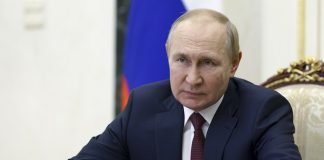 Putin acusa a Ucrania de atacar el puente de Crimea