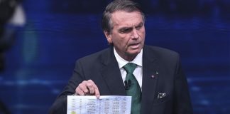 Bolsonaro insinúa que existen maniobras para favorecer a Lula