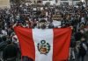 Miles de peruanos marchan y piden la renuncia de Castillo