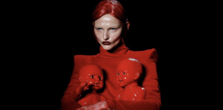 Sigue escándalo Balenciaga: Quién es Lotta Volkova una de las responsables de la campaña pro-pedofilia de la marca