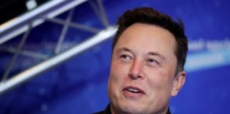 Disuelta la junta directiva de Twitter tras la compra de Elon Musk