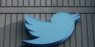 Trabajadores de Twitter temen el despido de toda la plantilla en España
