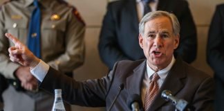 Gobernador de Texas declaró invasión de sus fronteras por migrantes ilegales
