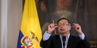Petro dice que los diálogos Maduro-oposición se reanudarán en dos días
