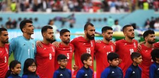 La selección de Irán no cantó su himno frente a Inglaterra como protesta contra el régimen