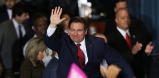 Ron DeSantis reelecto como gobernador de Florida