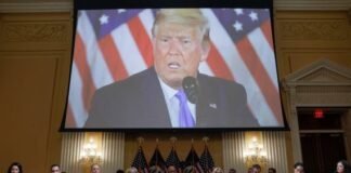 Legisladores piden cargos penales contra Trump