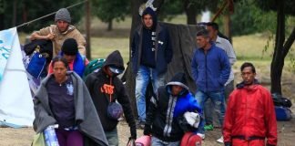 Nueva York aumenta $3 millones más en asistencia legal a migrantes