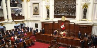 Congreso de Perú aprobó el proyecto que levanta el fuero especial a Castillo