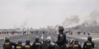 Partidarios de Pedro Castillo asaltaron aeropuerto en Perú