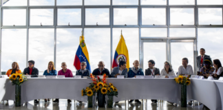 Gobierno de Colombia y ELN concluyen primera ronda de diálogo este #12Dic