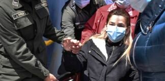 Áñez acusa a Evo Morales de dar la receta a Castillo