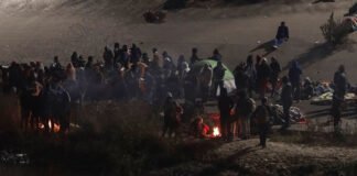 Migrantes venezolanos sufren por el frío extremo al norte de México