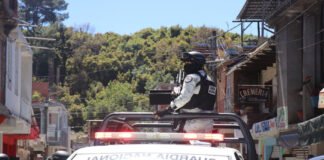 Diez fallecidos dejó enfrentamiento entre sicarios en México