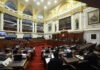 Congreso de Perú rechaza «intromisión» del presidente Petro
