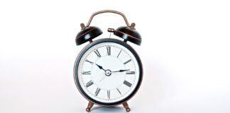 Al que madruga Dios le ayuda: ¿Cuál es el origen de esta expresión?