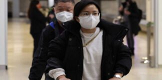 Aterrizan en Madrid primeros pasajeros de China a los que se aplica controles
