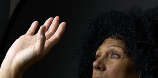 Gledys Ibarra llega a Caracas para estrenar monólogo teatral