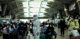 China pide a la OMS «objetividad» tras declarar que Pekín no es transparente sobre fallecidos por COVID